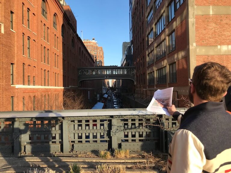 Exploring Chelsea Architecture & History Under the High Line