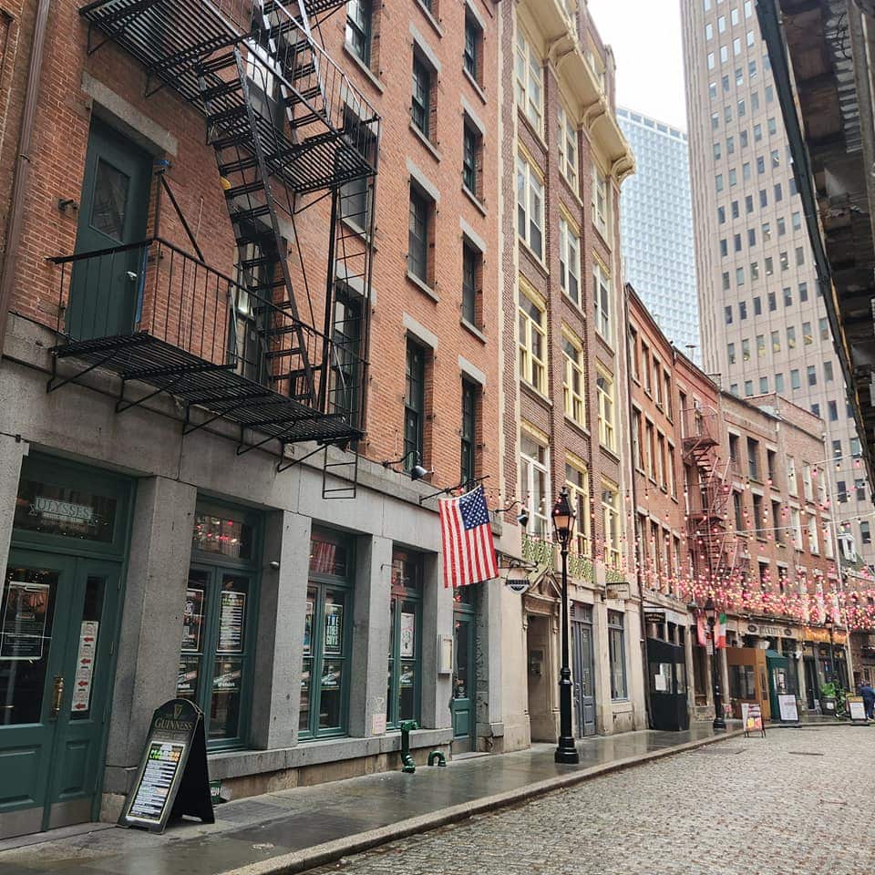 New Amsterdam Walking Tour