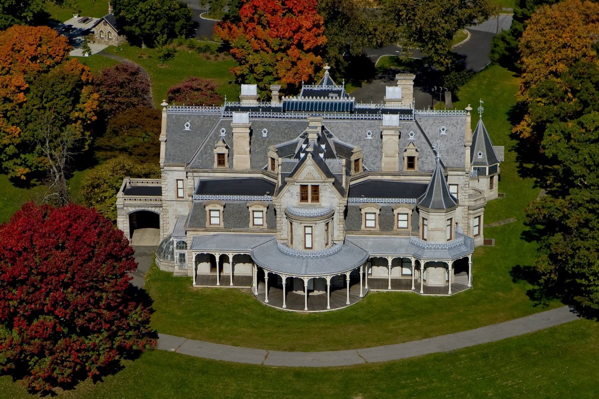 Lockwood-Mathews Mansion Bus Trip